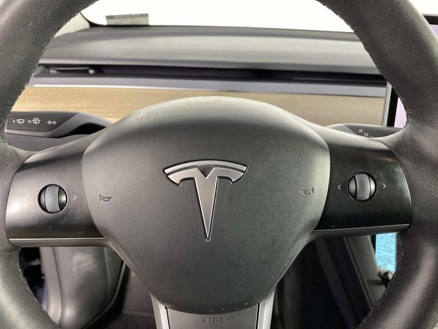Used 2023 Tesla Model Y Long Range image 15