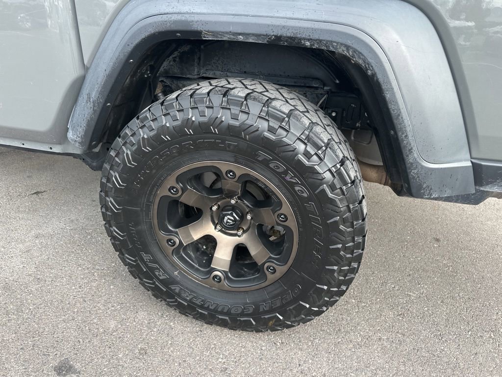 Used 2020 Jeep Gladiator Sport w/ Quick Order Package 24S image 7