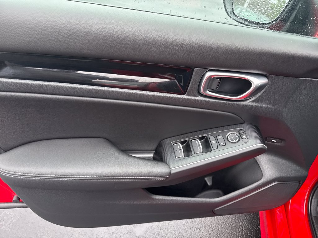 Certified 2026 Honda Civic Sport Touring image 9