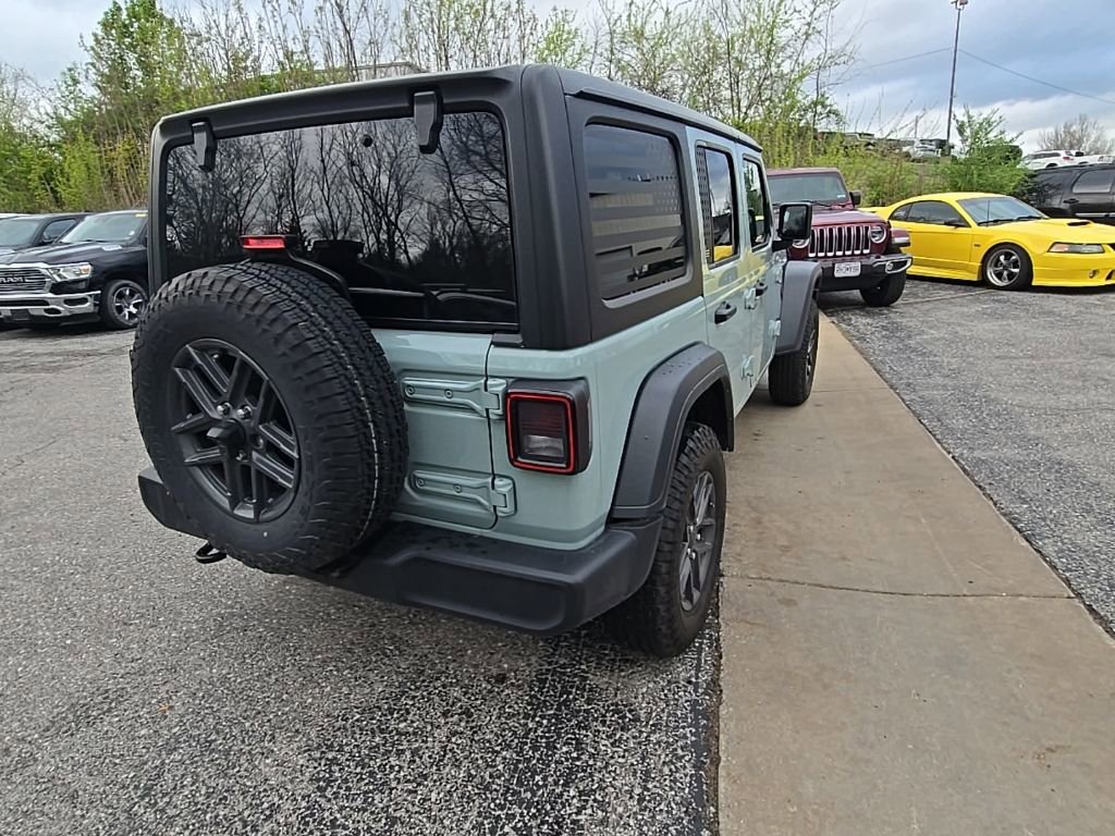 Used 2024 Jeep Wrangler Sport S image 7