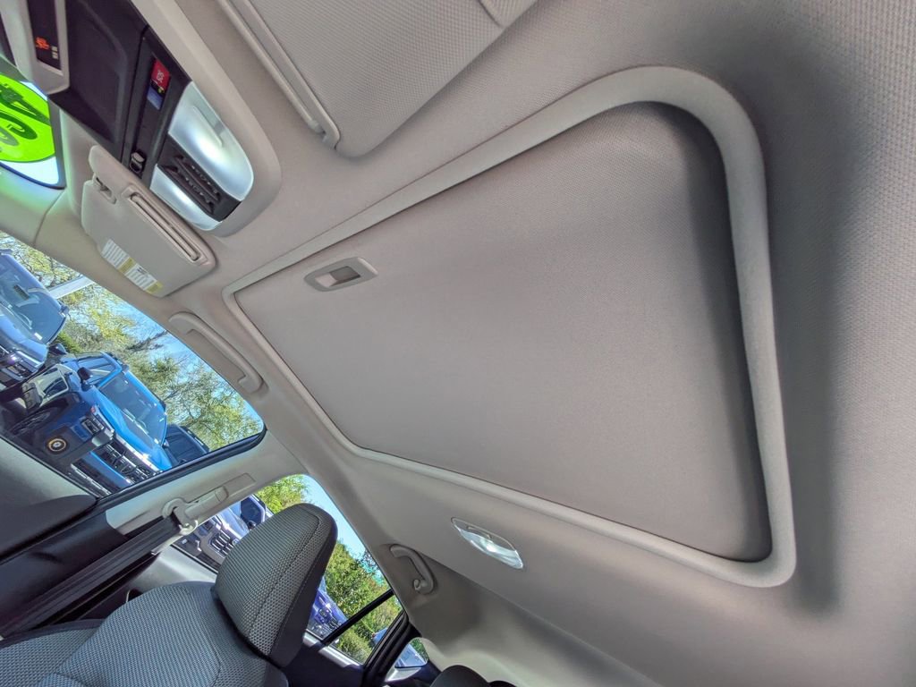 Used 2024 Subaru Crosstrek 2.0i Premium image 19