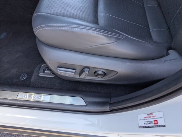 Used 2024 Toyota Venza Limited AWD/4WD image 20