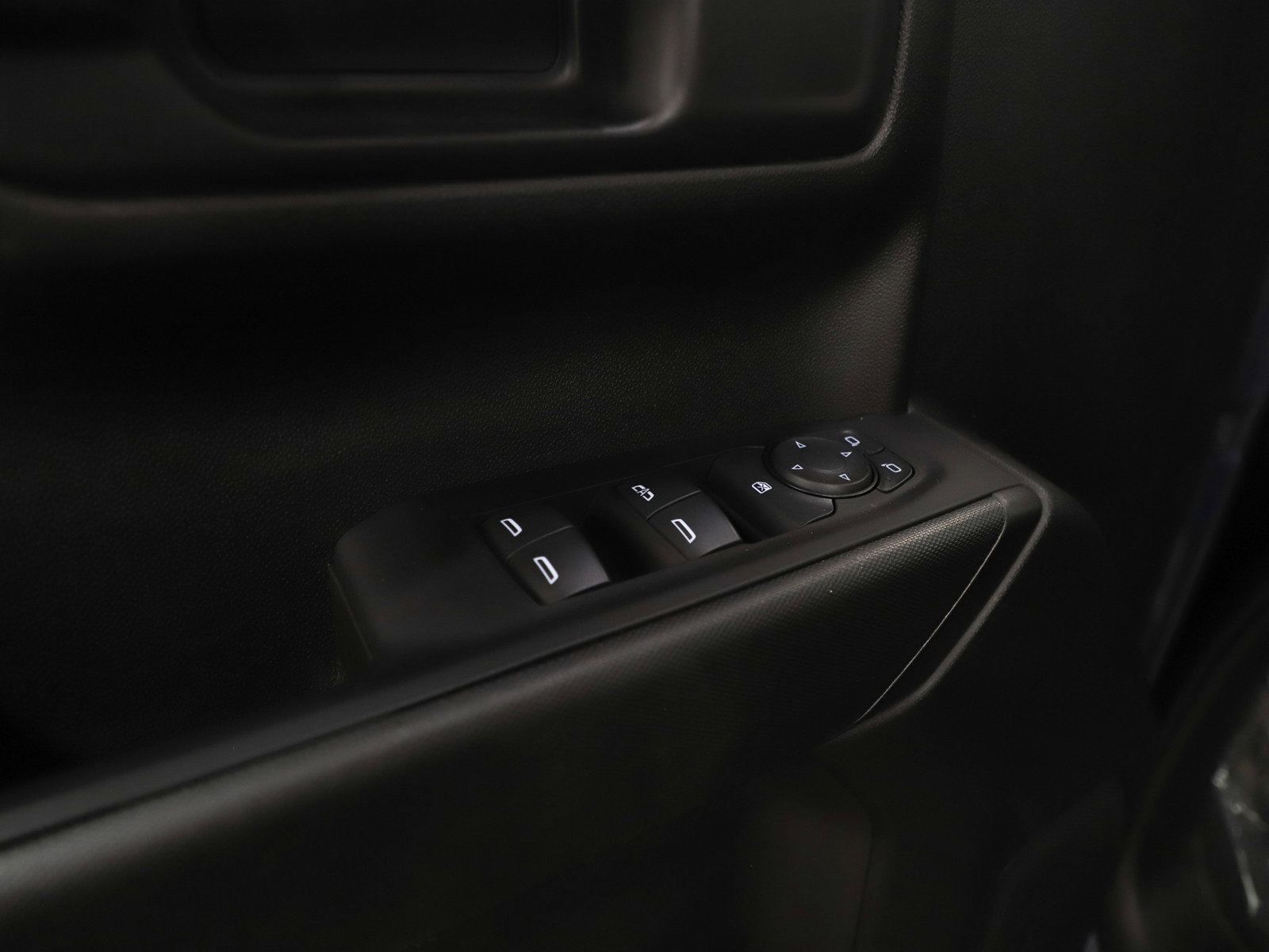 Used 2021 Chevrolet Silverado 1500 Custom image 21