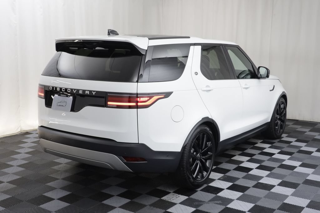 Certified 2026 Land Rover Discovery S AWD/4WD image 20