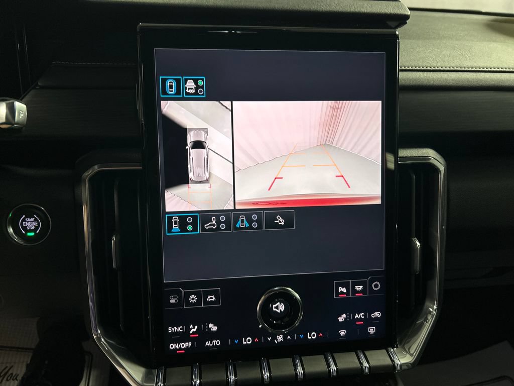 New 2026 GMC Acadia Elevation w/ Elevation Premium Package AWD/4WD image 16
