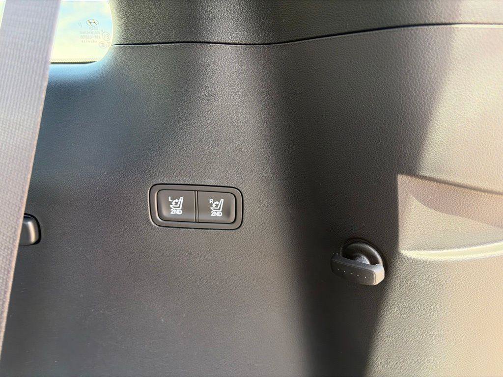 New 2026 Hyundai Santa Fe Calligraphy AWD/4WD image 38