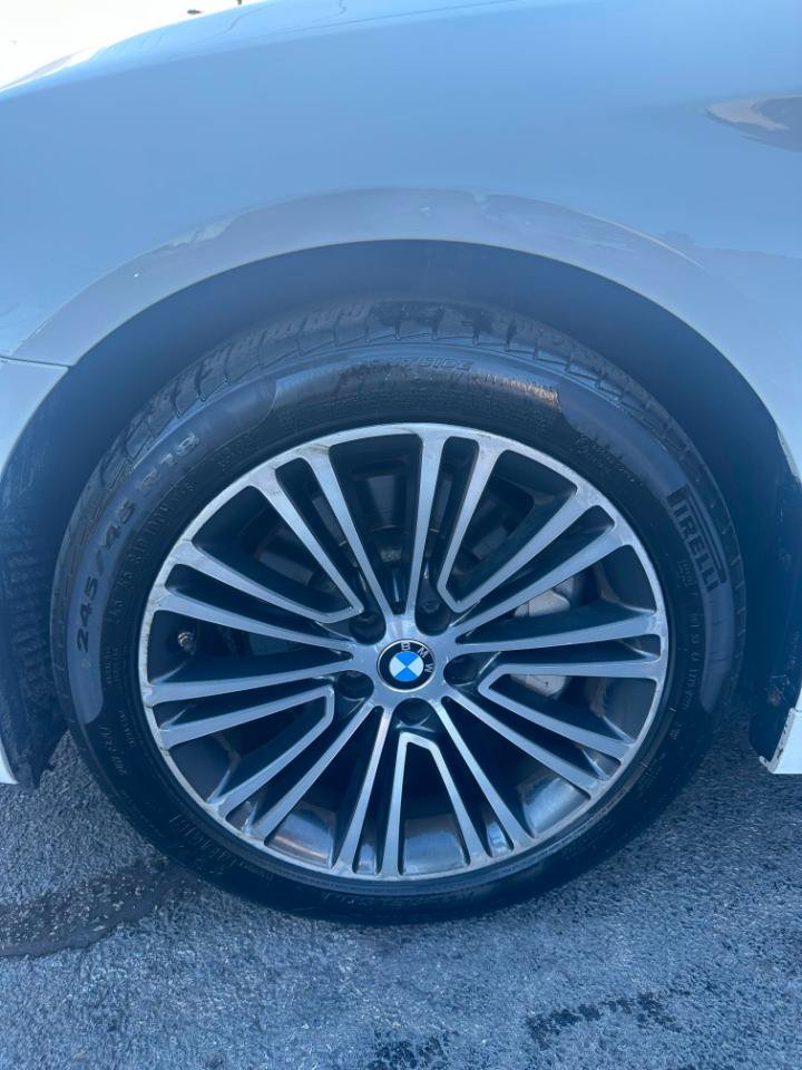 Used 2018 BMW 530i xDrive w/ Premium Package AWD/4WD image 39