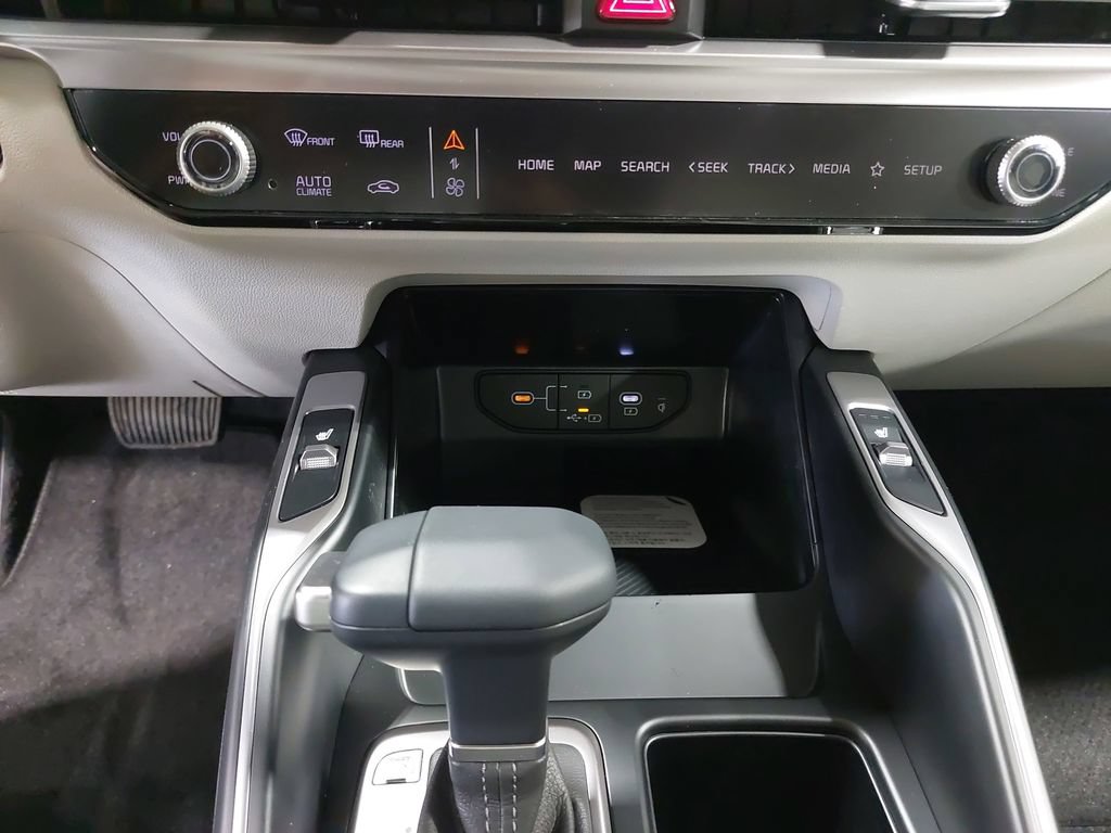 New 2026 Kia Sorento S w/ S Panoramic Sunroof Package FWD image 25