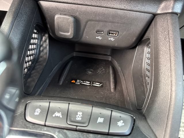 Used 2024 Chevrolet TrailBlazer RS w/ Convenience Package FWD image 33