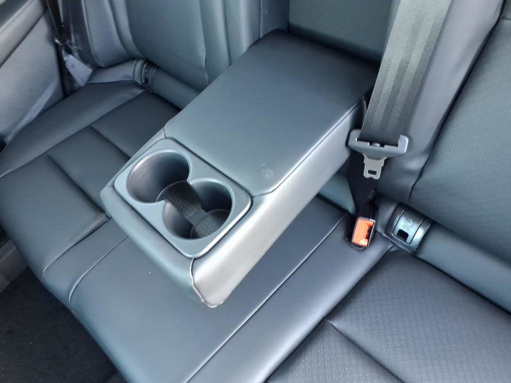 New 2026 Nissan Rogue SV image 30