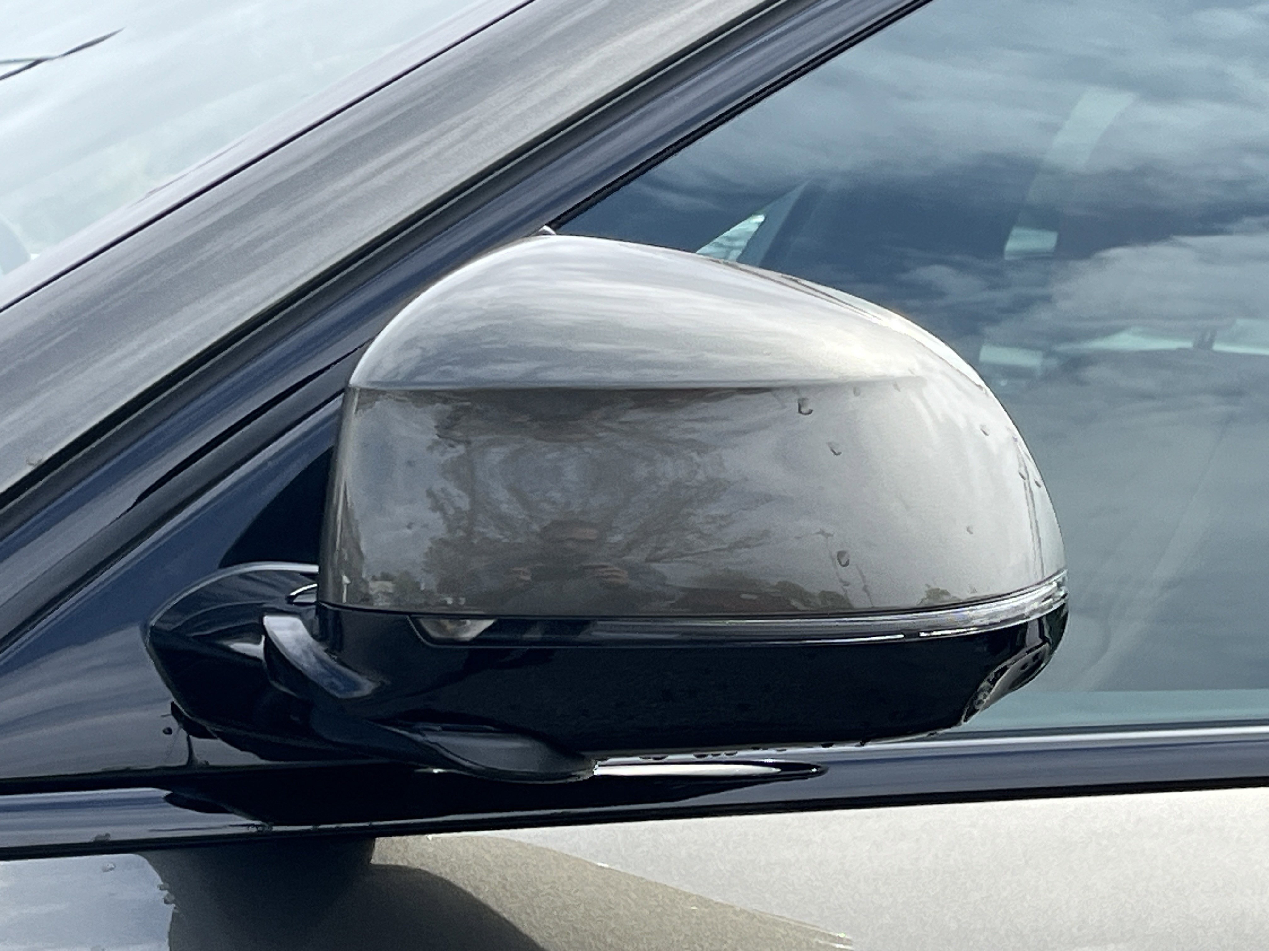 Used 2026 BMW X6 xDrive40i image 34