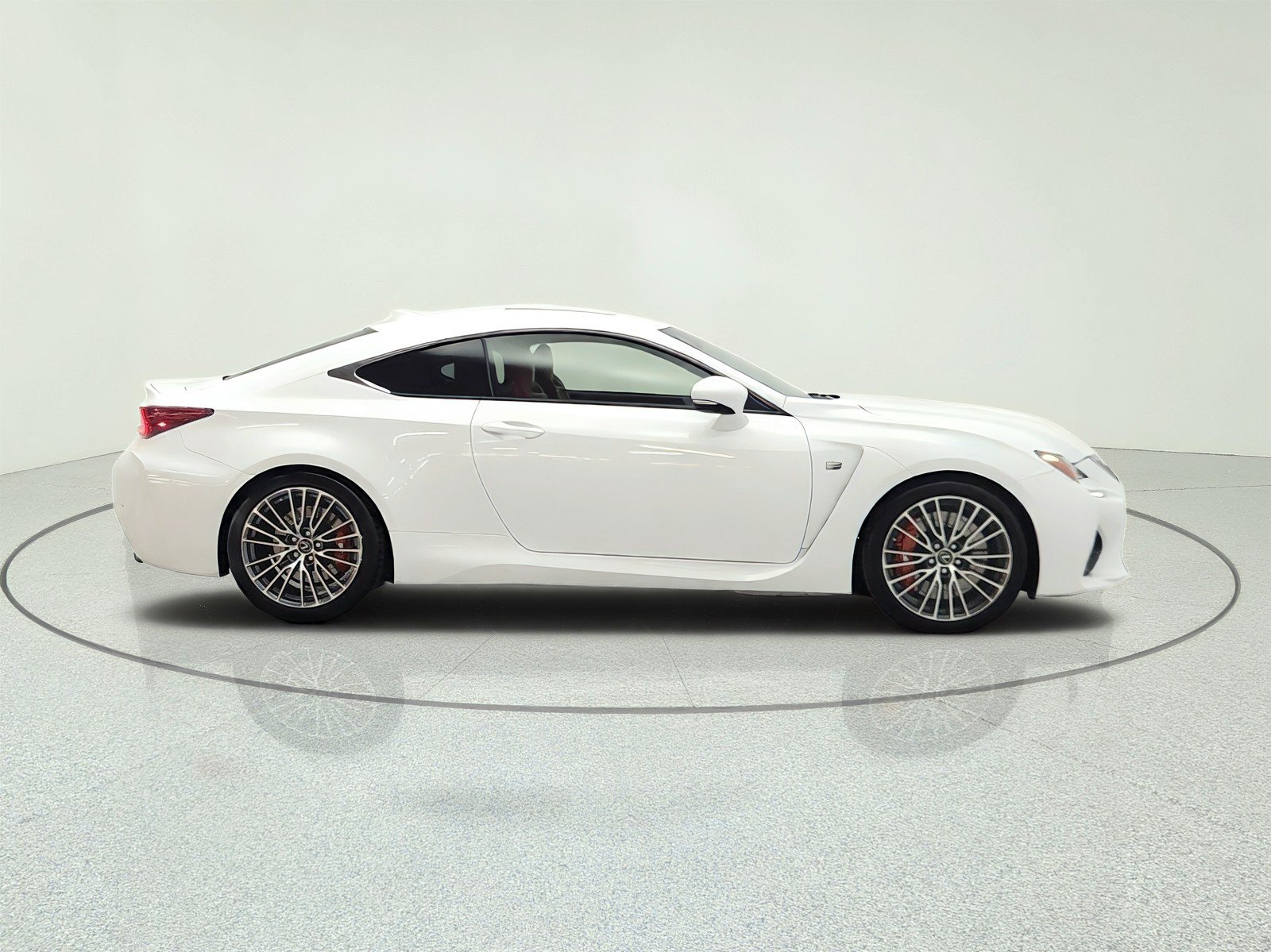 Used 2015 Lexus RC F w/ Premium Package RWD image 4