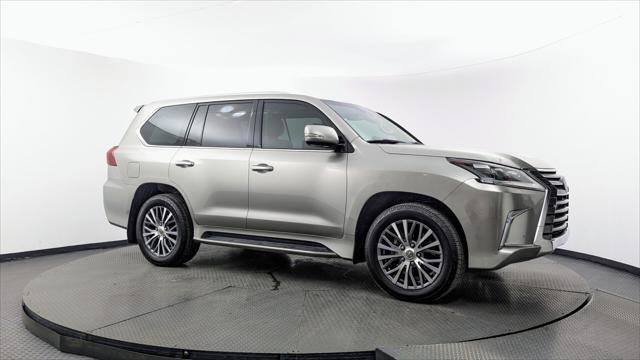 Used 2018 Lexus LX 570 4WD image 11