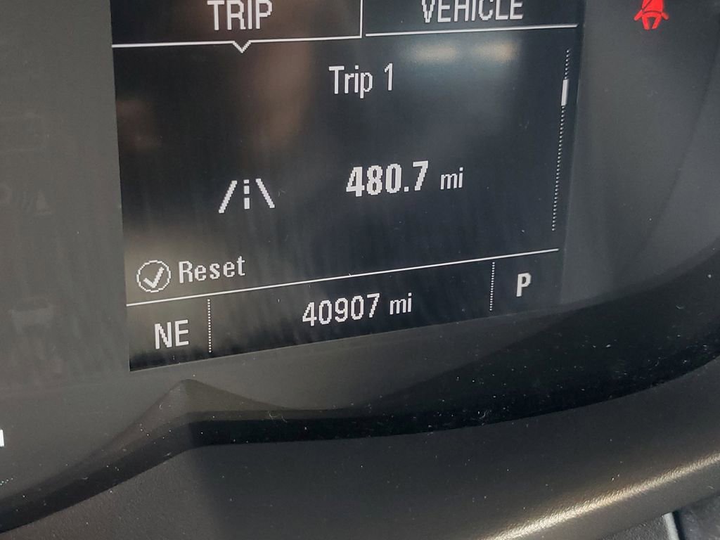 Used 2022 Chevrolet Trax LS image 22