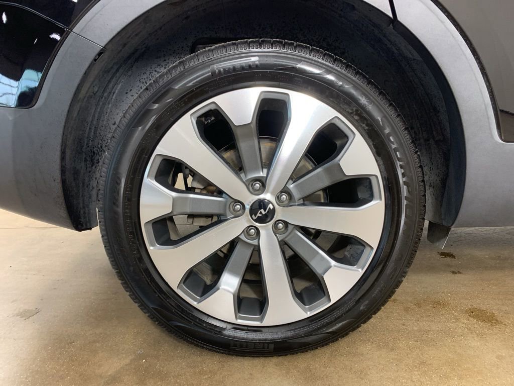 Used 2022 Kia Telluride S image 44