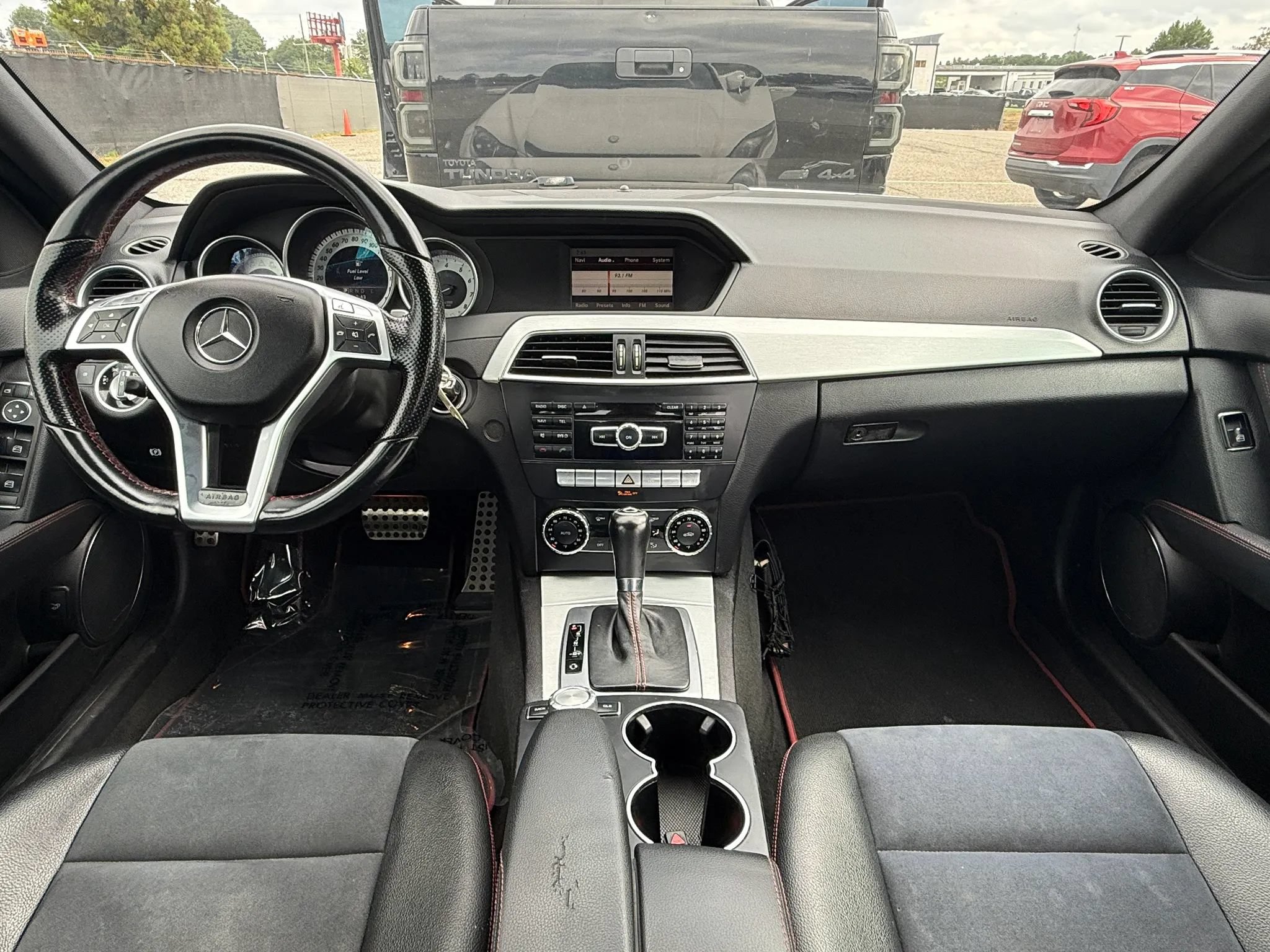 Used 2014 Mercedes-Benz C 300 4MATIC Sedan image 3