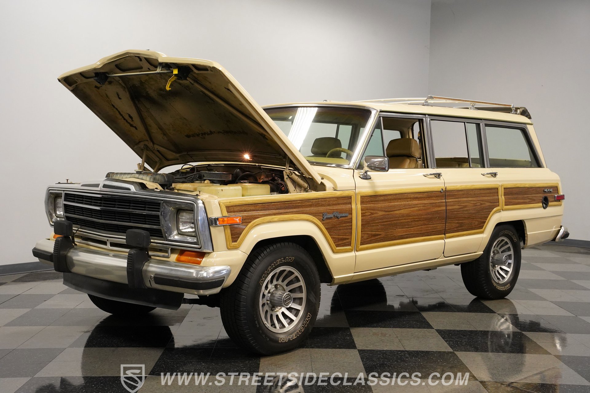 Used 1989 Jeep Grand Wagoneer AWD/4WD image 31