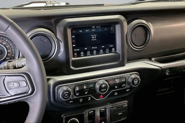 Used 2023 Jeep Wrangler Sport AWD/4WD image 6