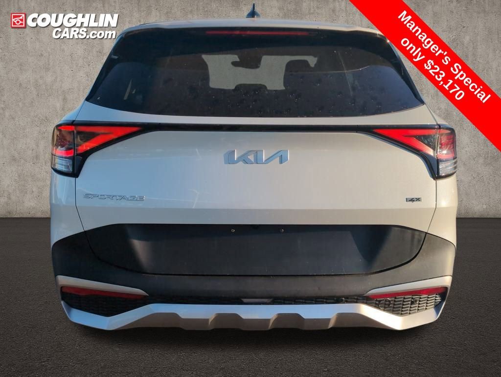 Used 2023 Kia Sportage LX image 6