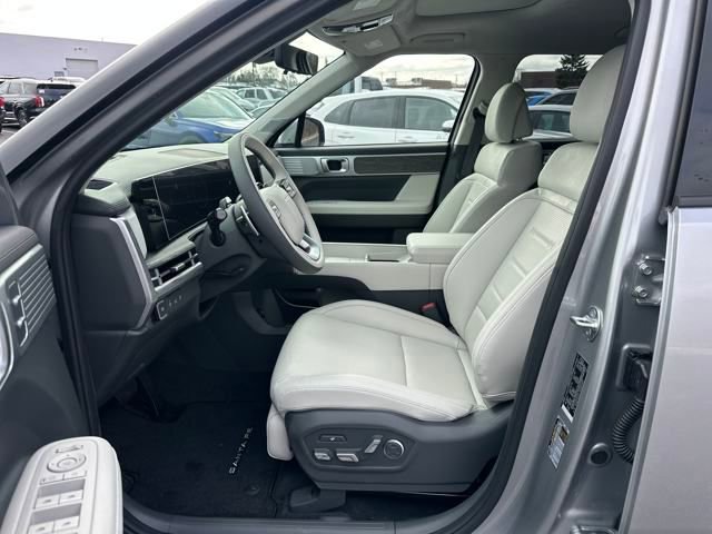 Used 2024 Hyundai Santa Fe Calligraphy image 9