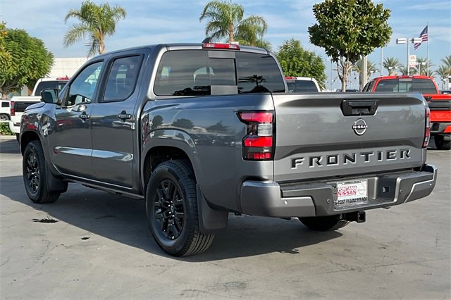New 2026 Nissan Frontier SV w/ Tow Package image 3