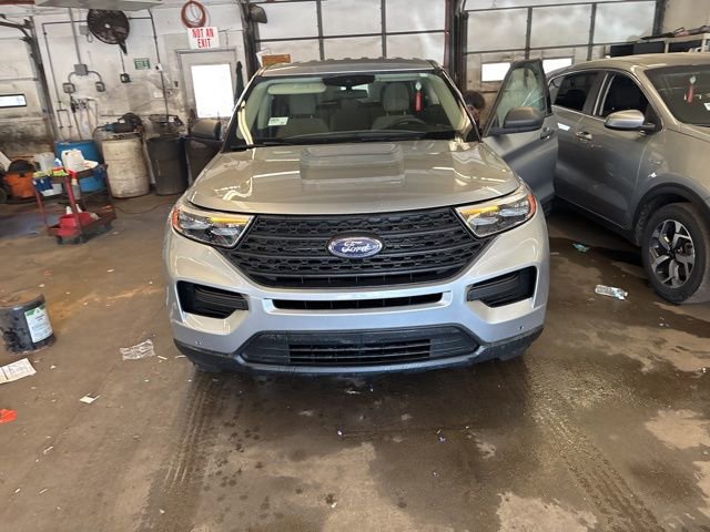 Used 2021 Ford Explorer 4WD image 2