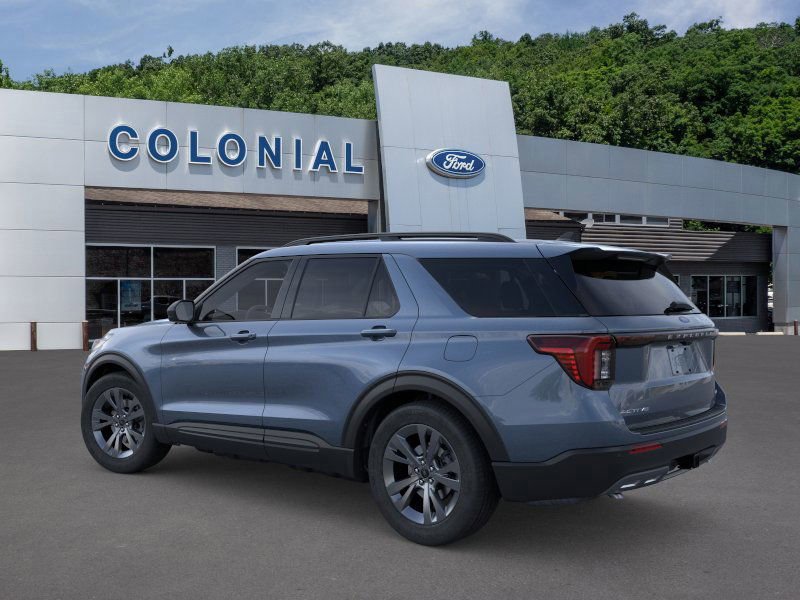 New 2026 Ford Explorer Active image 4