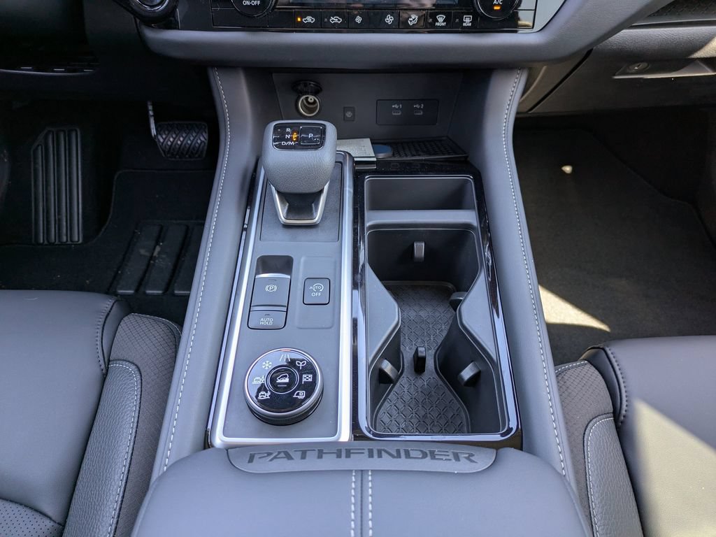 New 2026 Nissan Pathfinder SL AWD/4WD image 19
