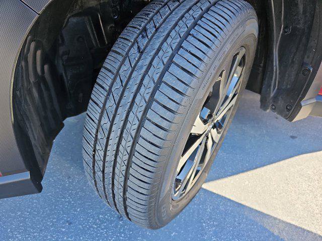 Used 2023 Subaru Forester Limited image 32