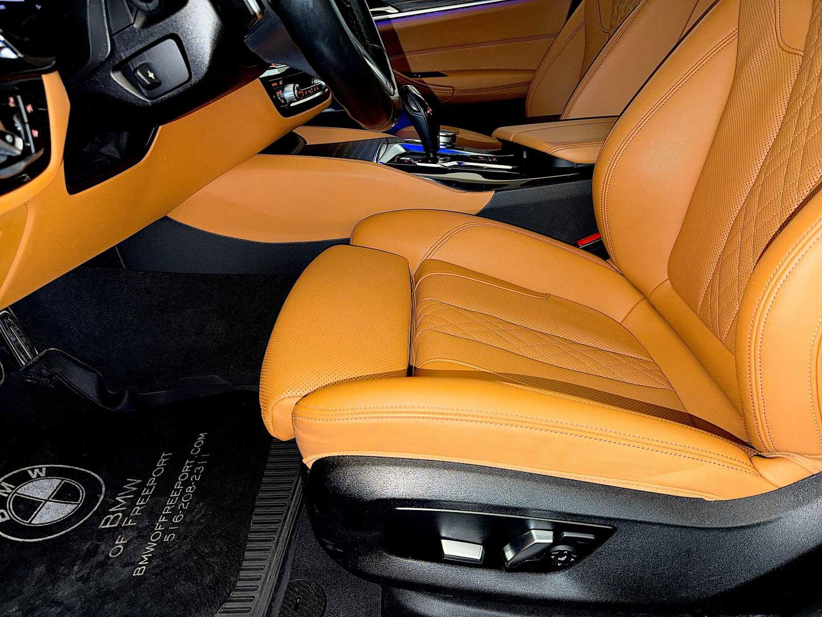 Certified 2023 BMW 530i xDrive w/ M Sport Package image 10