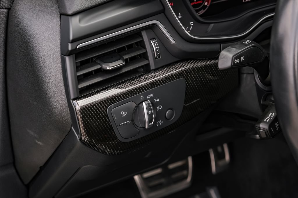 Used 2019 Audi S4 Premium Plus w/ Premium Plus Package AWD/4WD image 25