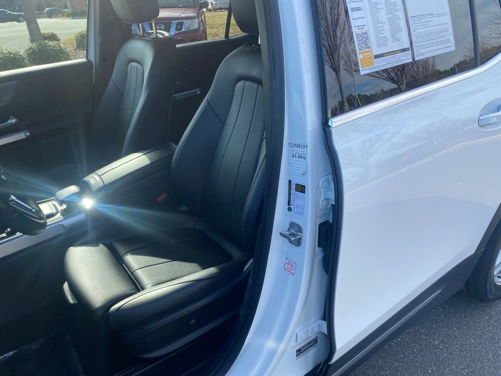 Used 2023 Mercedes-Benz GLB 250 GLB 250 image 14