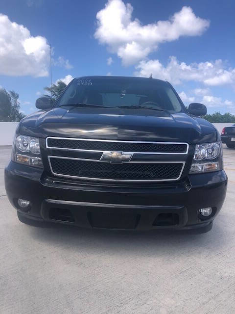 Used 2008 Chevrolet Avalanche LT w/ LT Preferred Equipment Group image 2