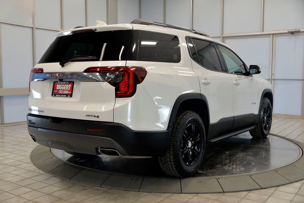 Used 2022 GMC Acadia AT4 w/ Technology Package image 8