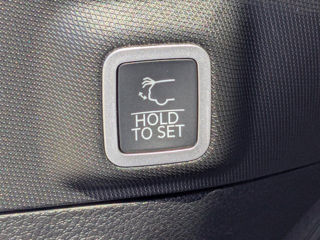 New 2026 Jeep Grand Cherokee Altitude RWD image 13