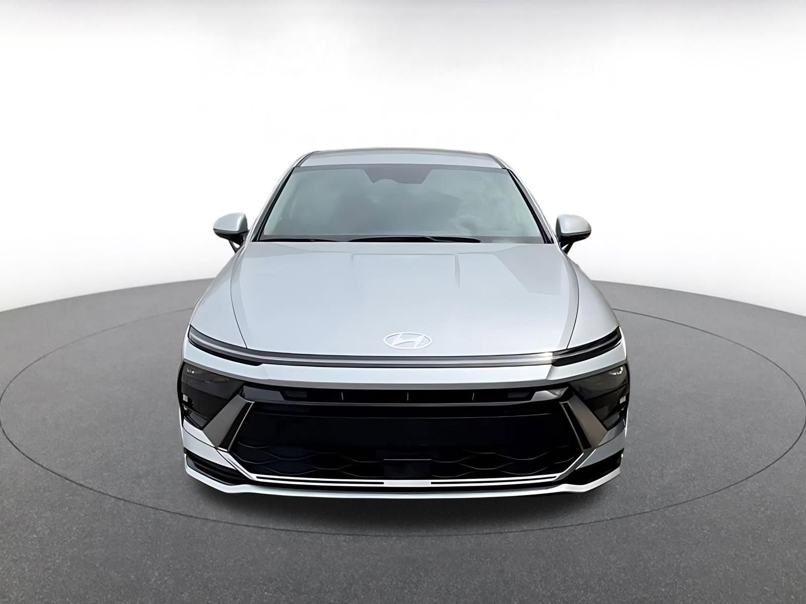 Used 2025 Hyundai Sonata SEL image 3