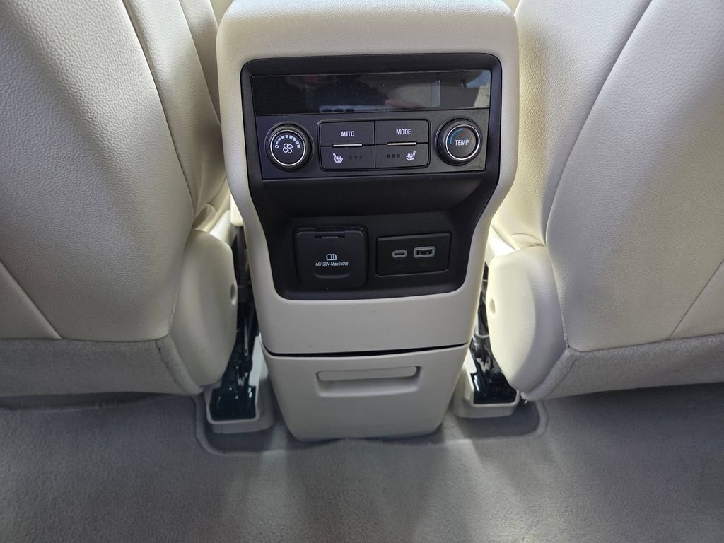 Used 2023 GMC Acadia Denali AWD/4WD image 53