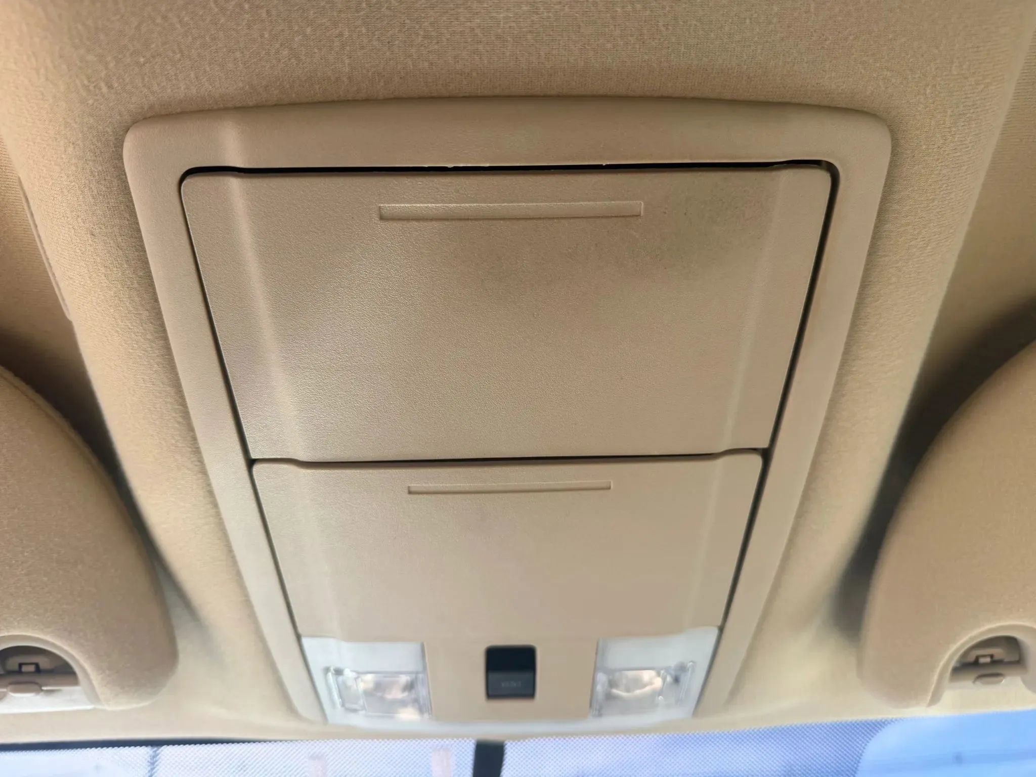 Used 2017 Ford Expedition Limited AWD/4WD image 23