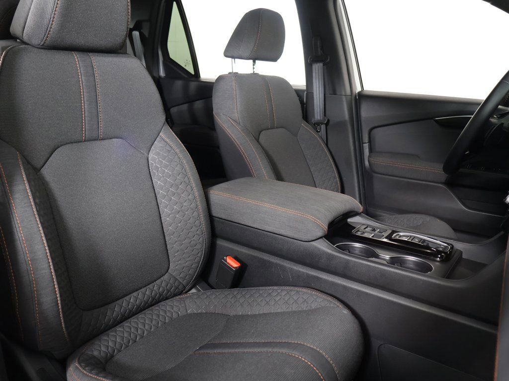 Used 2025 Honda Pilot Sport image 29