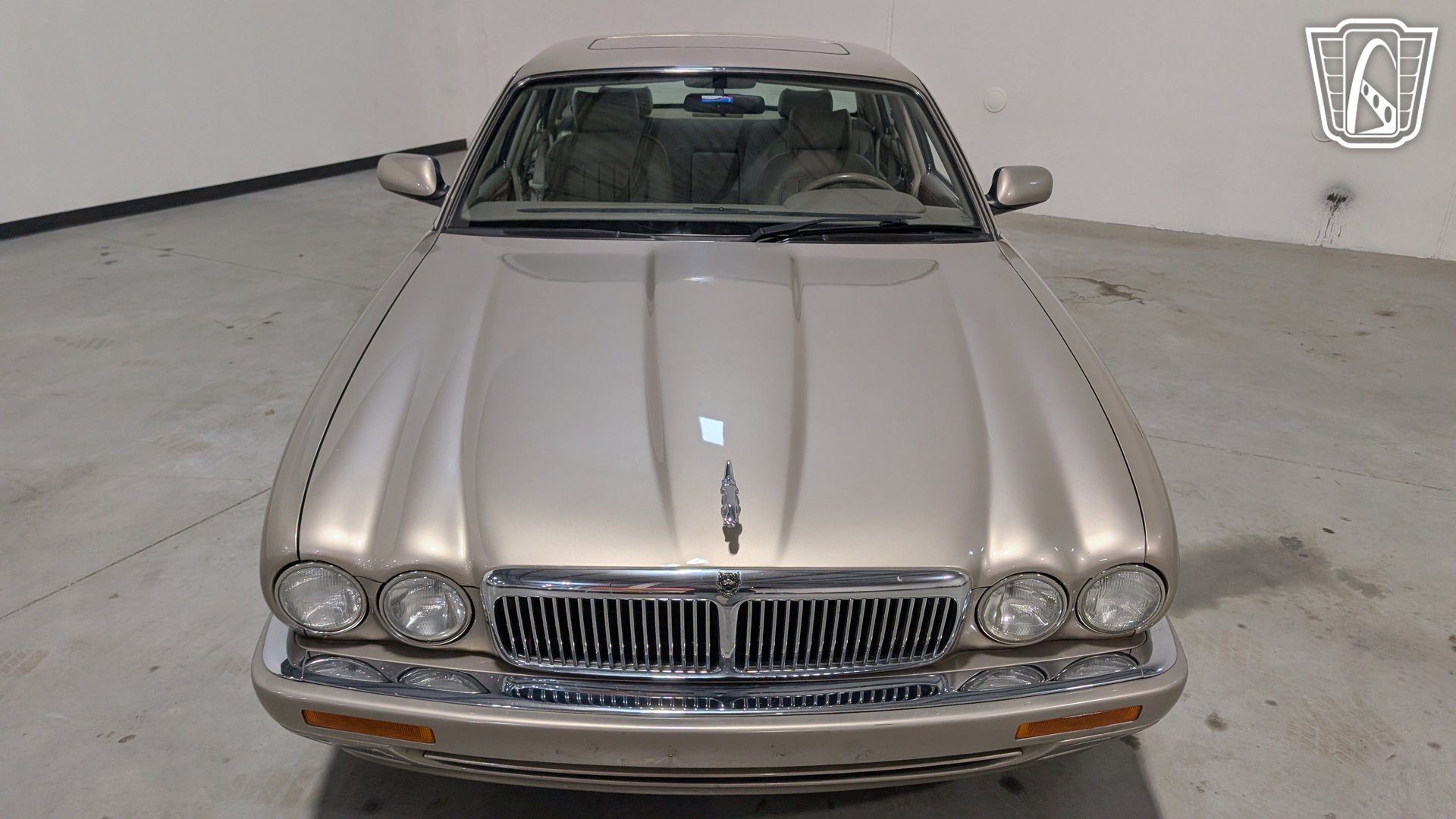 Used 1996 Jaguar XJ6 RWD image 22