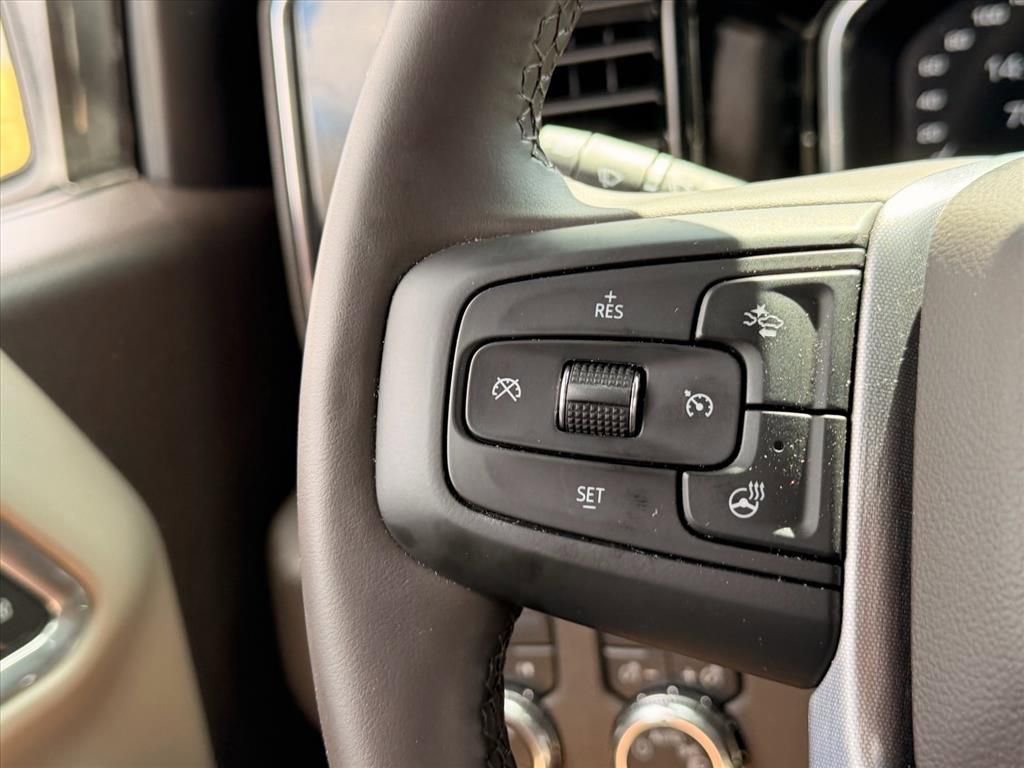 Used 2025 GMC Sierra 1500 SLE image 23