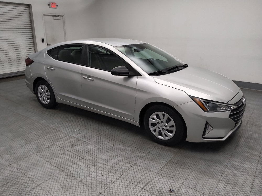 Used 2019 Hyundai Elantra SE FWD image 11