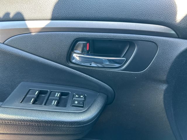 Used 2022 Honda Pilot Sport image 13