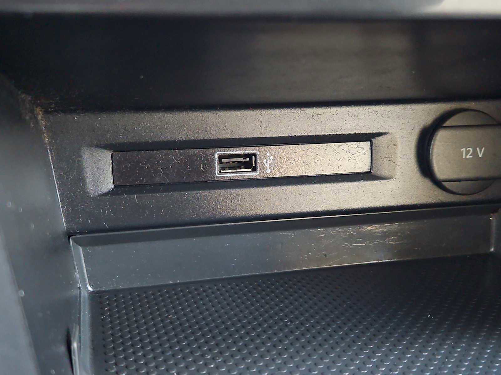 Used 2019 Volkswagen Tiguan S w/ Driver Assistance Package image 17