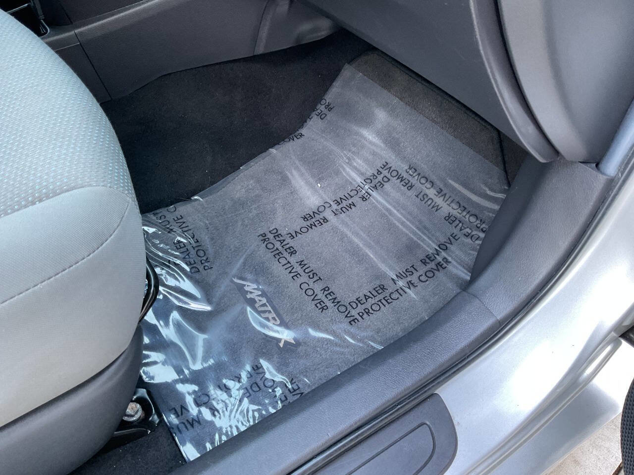 Used 2009 Toyota Matrix S image 30