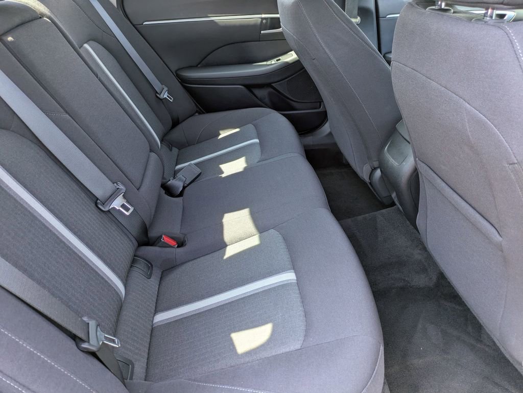Used 2025 Hyundai Sonata SEL FWD image 29