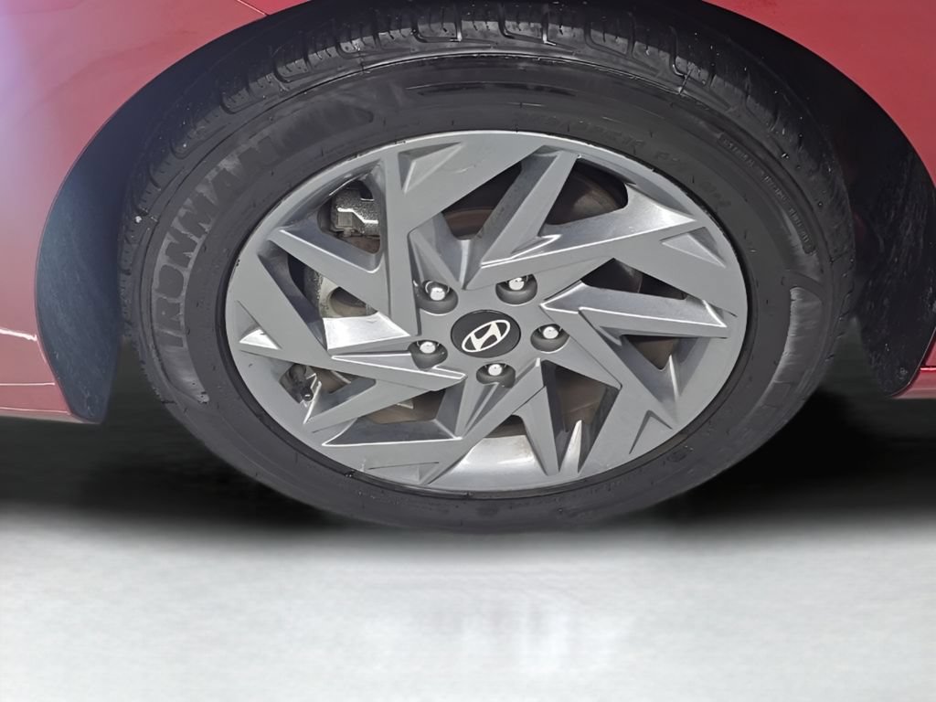 Used 2024 Hyundai Elantra SEL FWD image 40