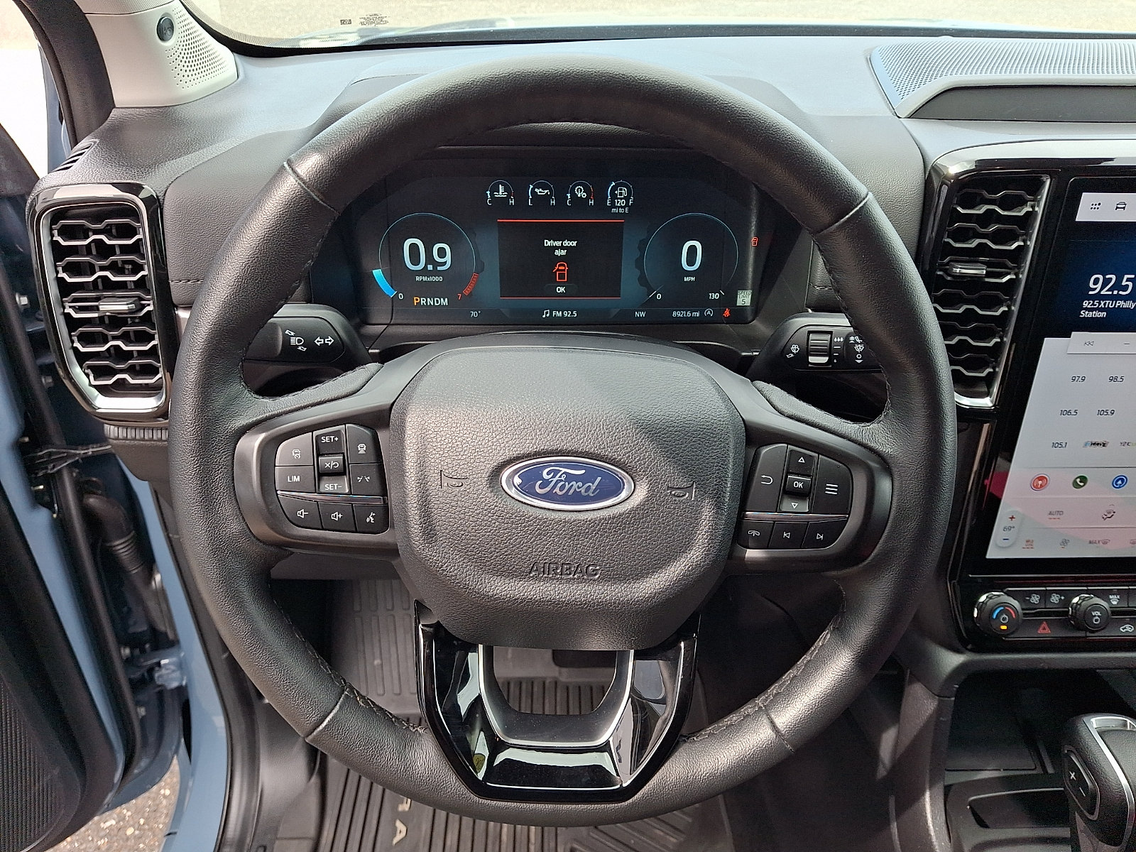 Used 2025 Ford Ranger Lariat w/ FX4 Off-Road Package AWD/4WD image 21