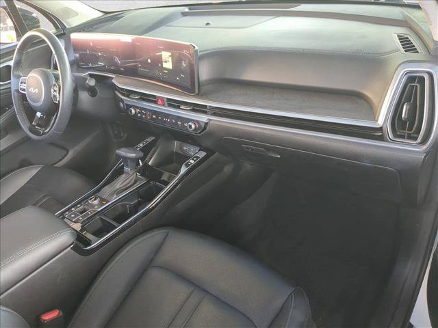 Used 2025 Kia Sorento SX AWD/4WD image 25