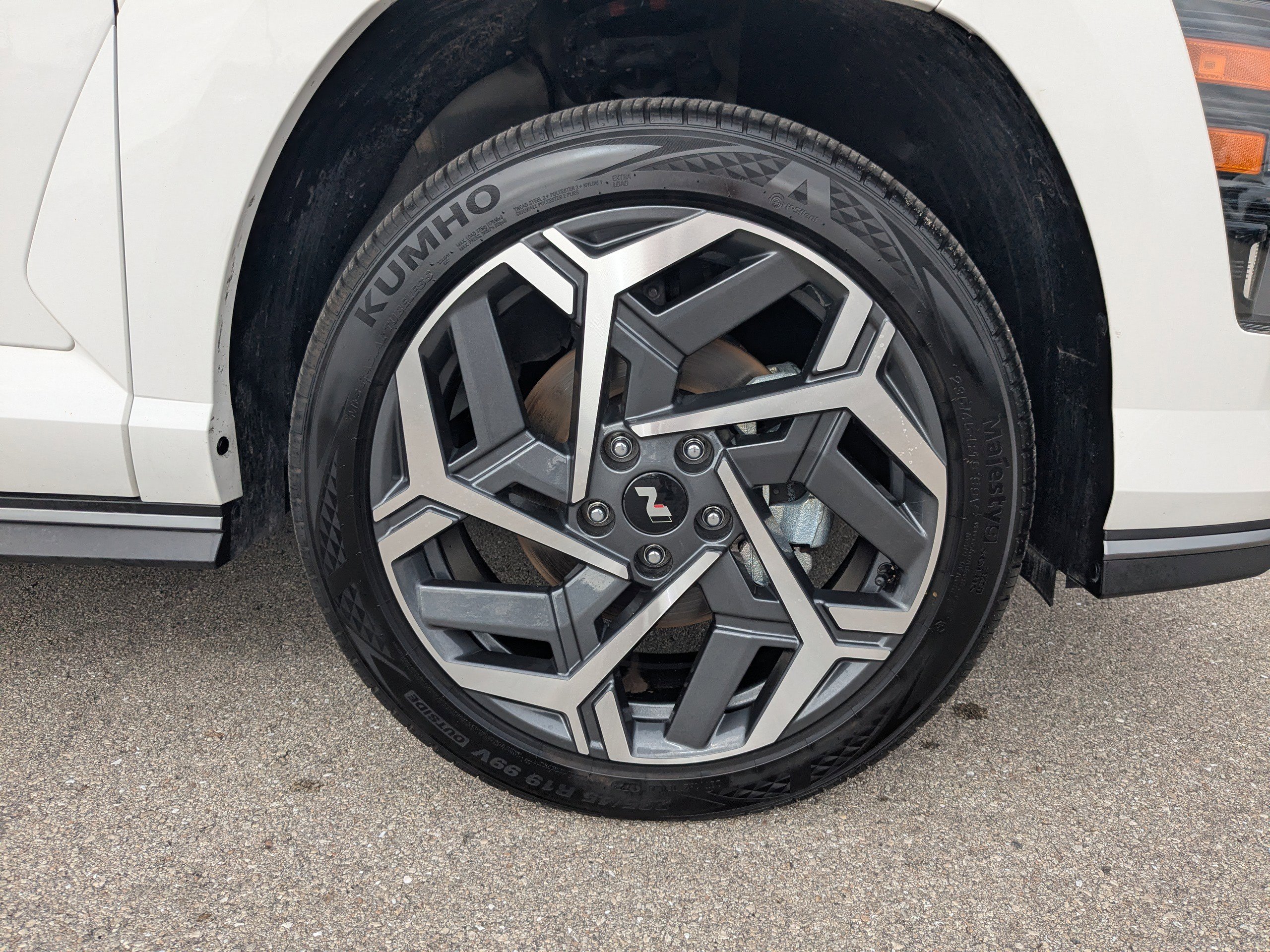 Used 2024 Hyundai Kona N Line image 13